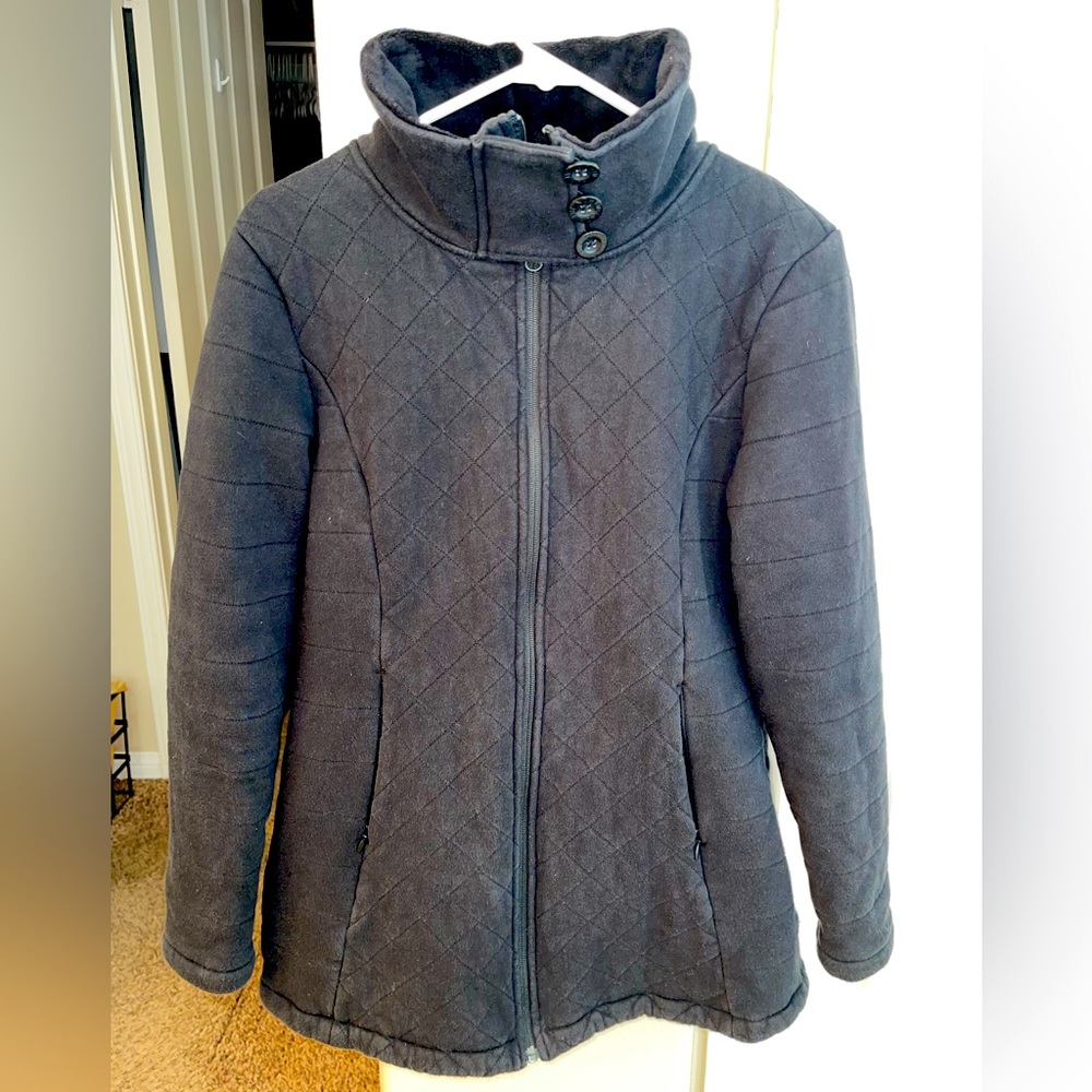 North Face Women’s Black Quilted Pattern Coat w/ Pleated Back size Large